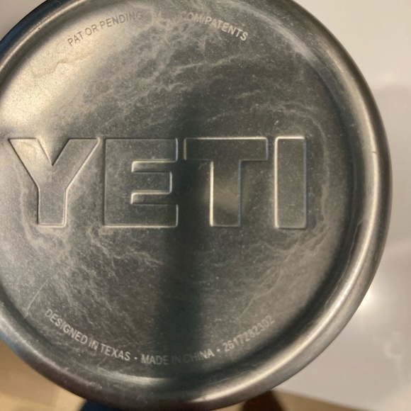 Yeti 30oz Rambler water tumbler with Home Depot branding with cover - Picture 4 of 4